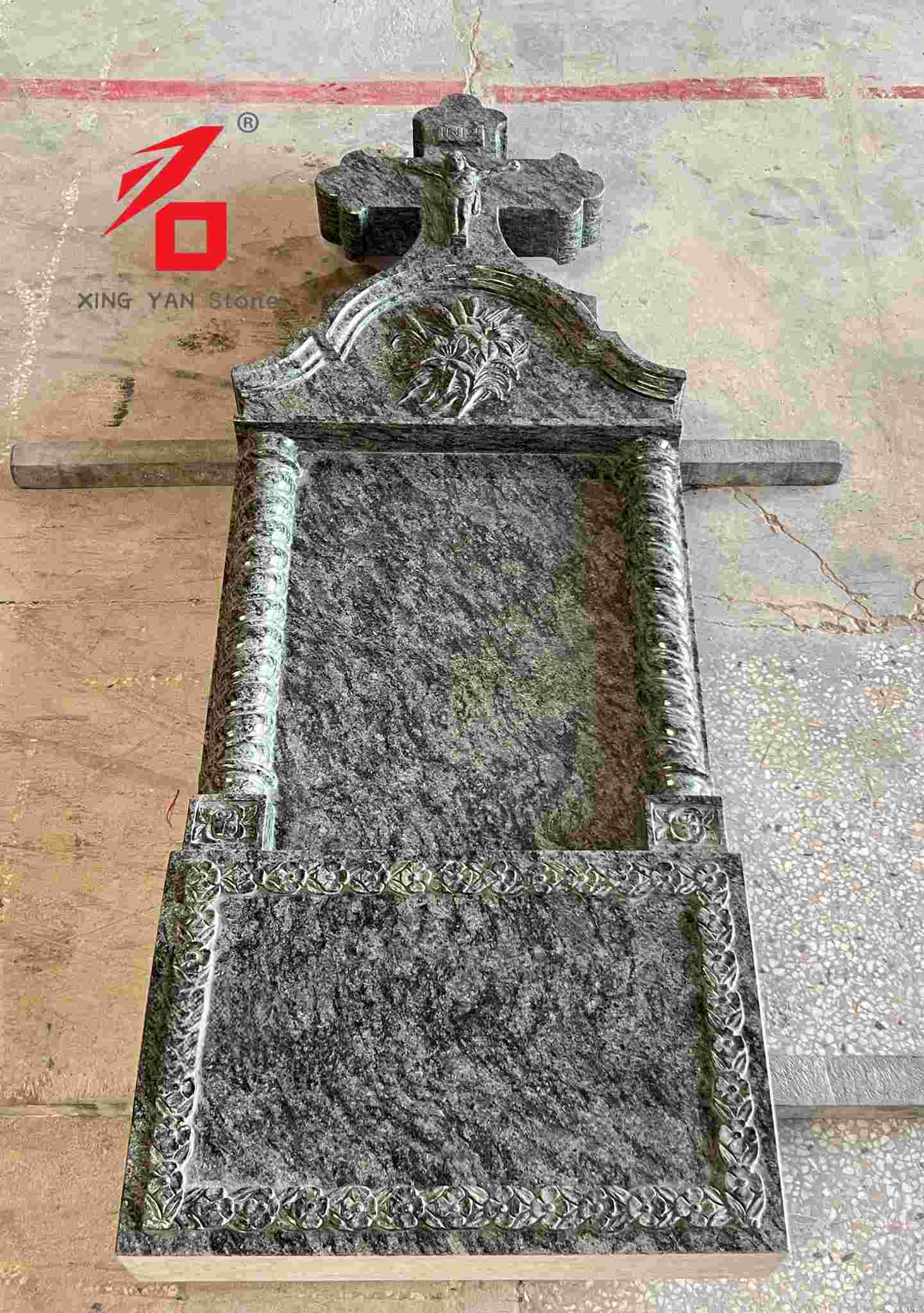 Yesus Cross Granite Agama Burung Agama